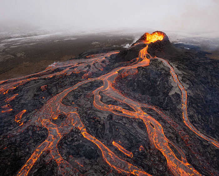 Вулкан Фаградальсфьядль